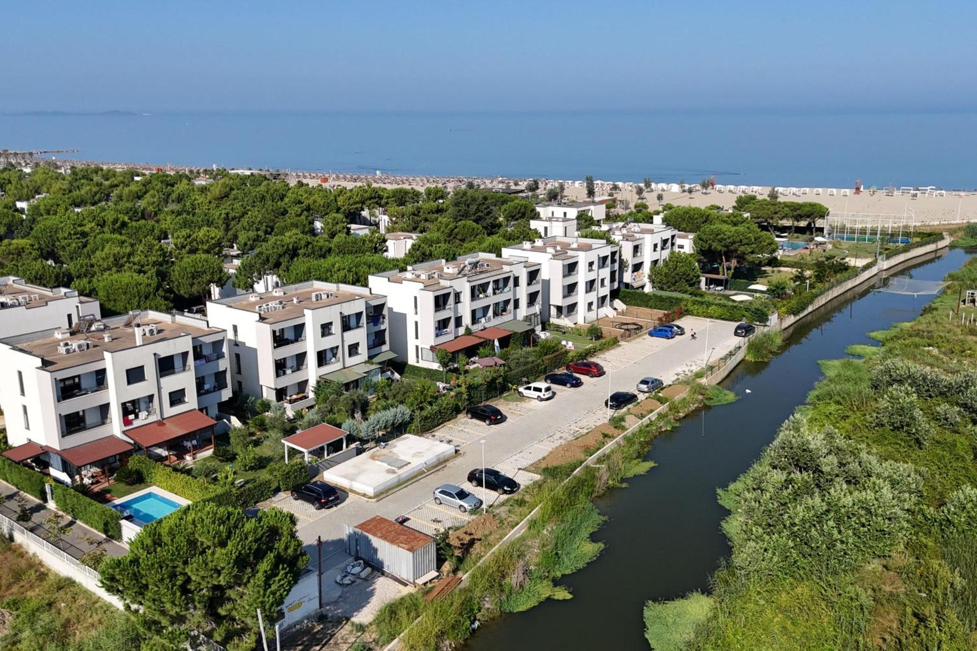 Wide 236 Apartament *